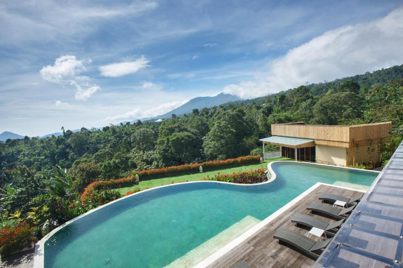 Giriwood Hotel & Villa 문덕 외부 사진