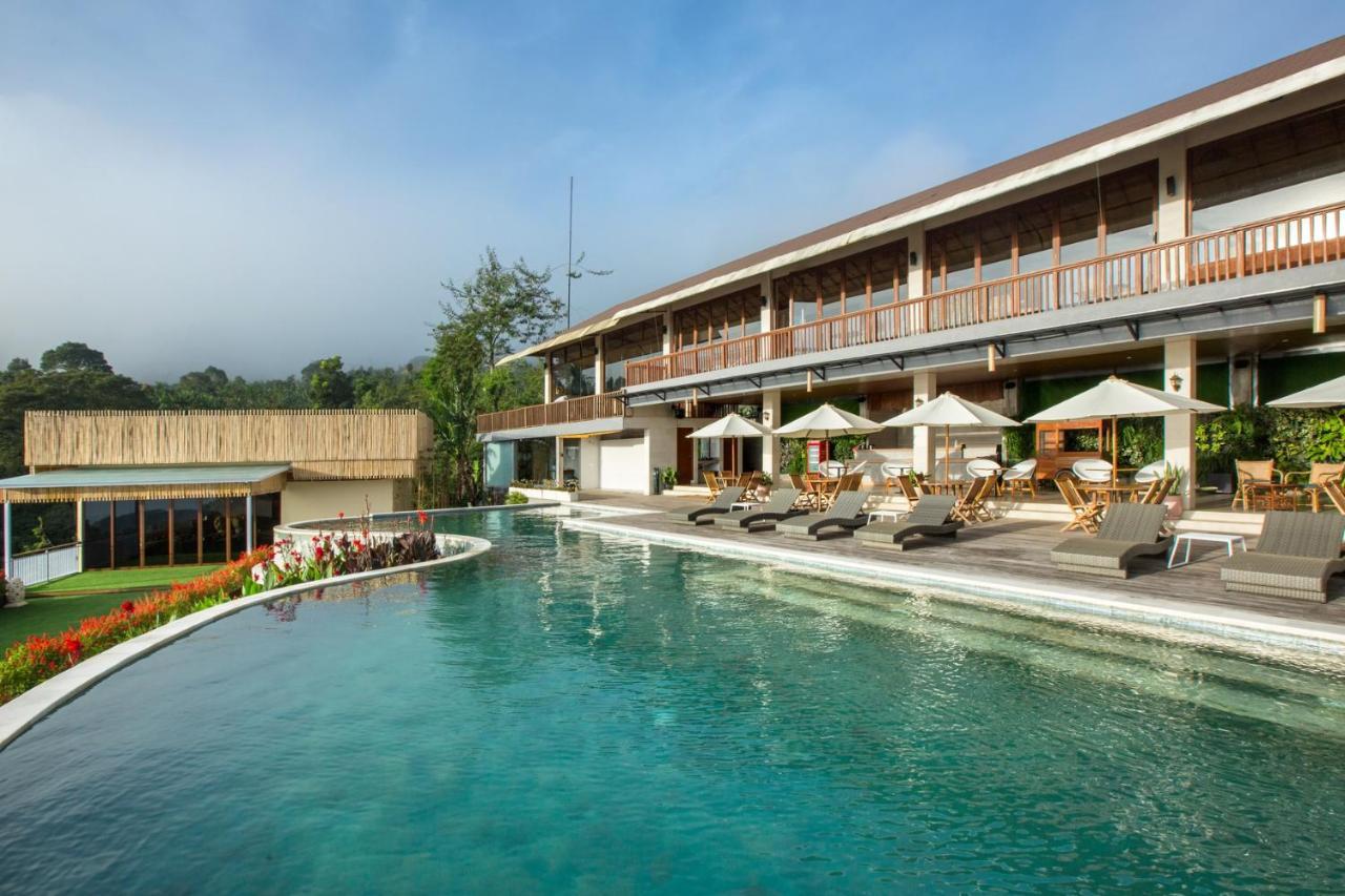 Giriwood Hotel & Villa 문덕 외부 사진