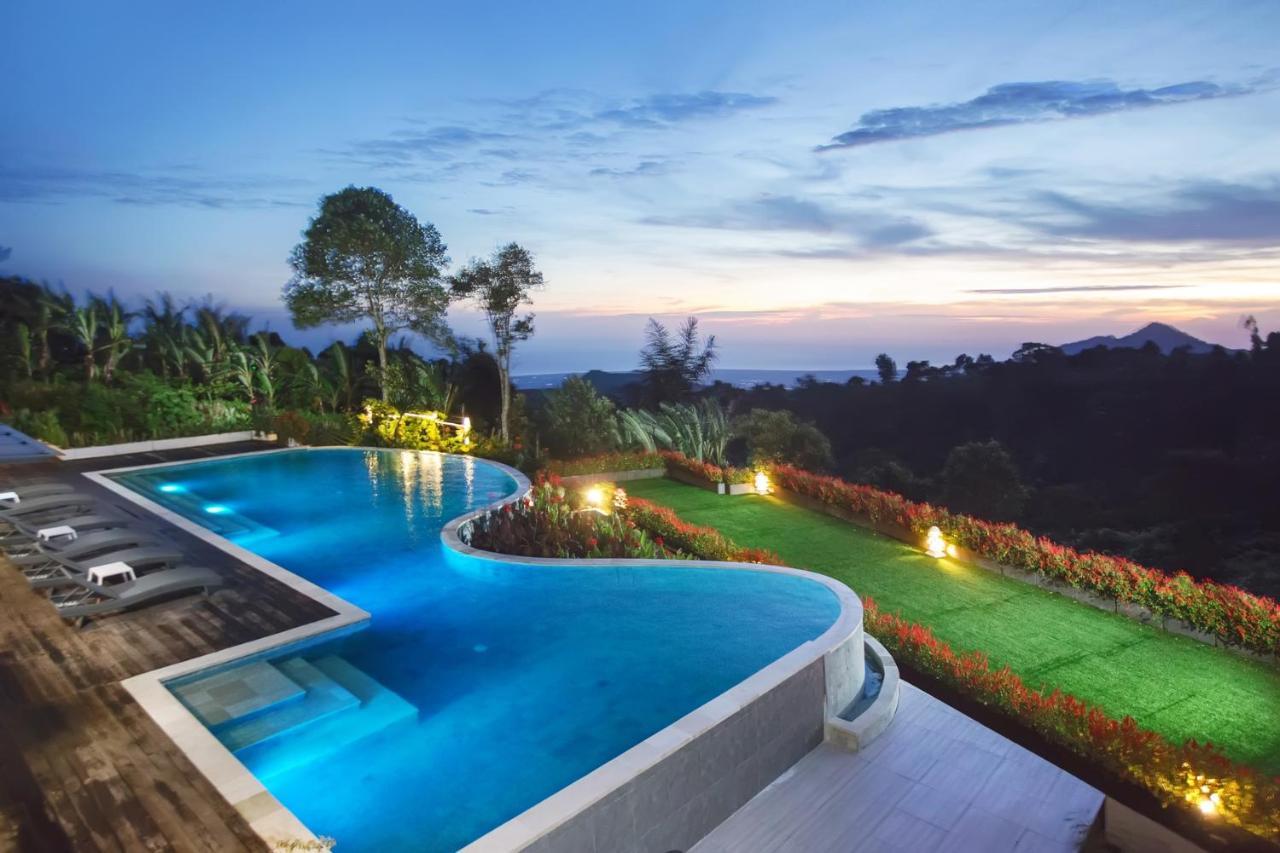 Giriwood Hotel & Villa 문덕 외부 사진