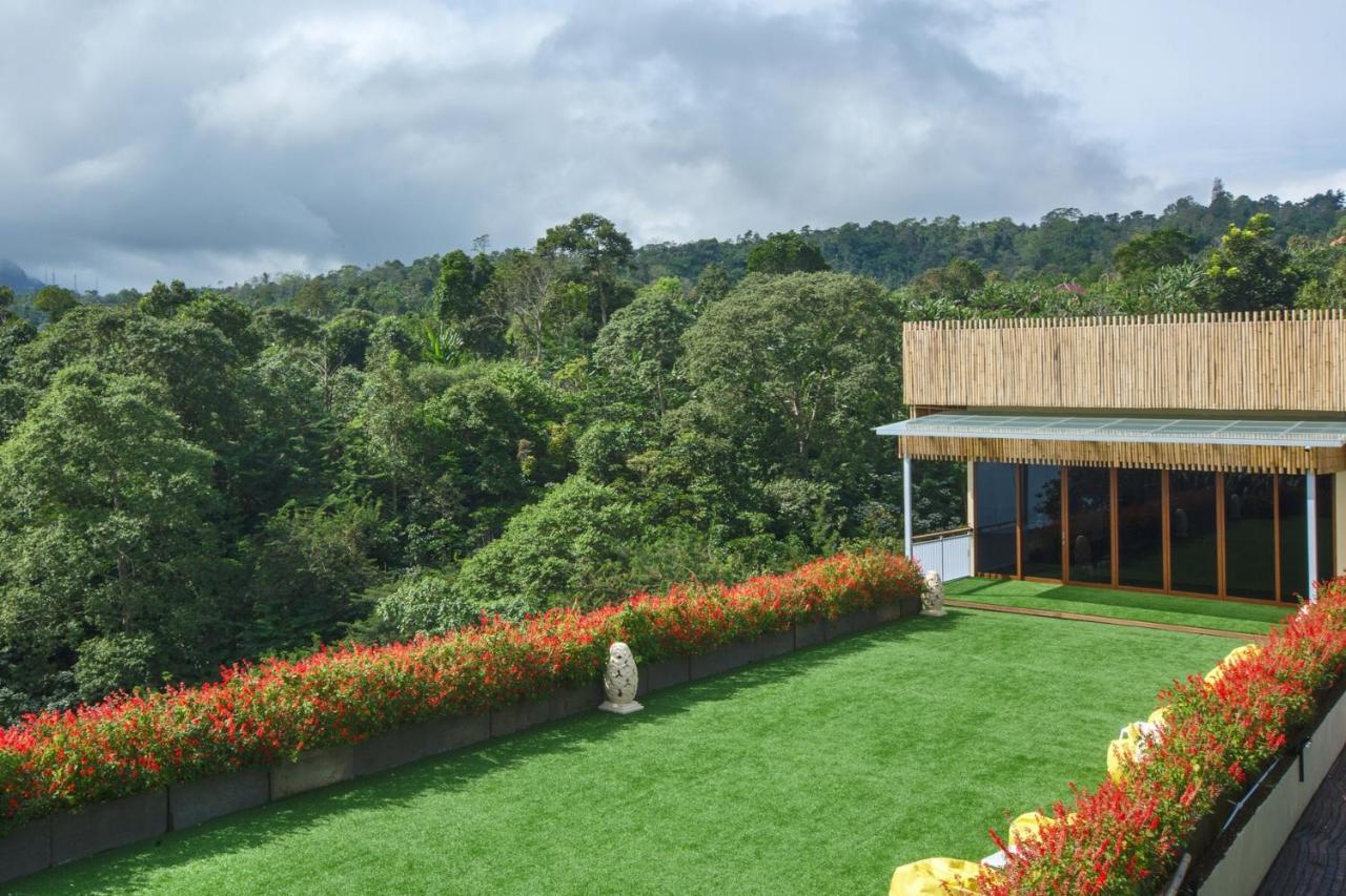 Giriwood Hotel & Villa 문덕 외부 사진