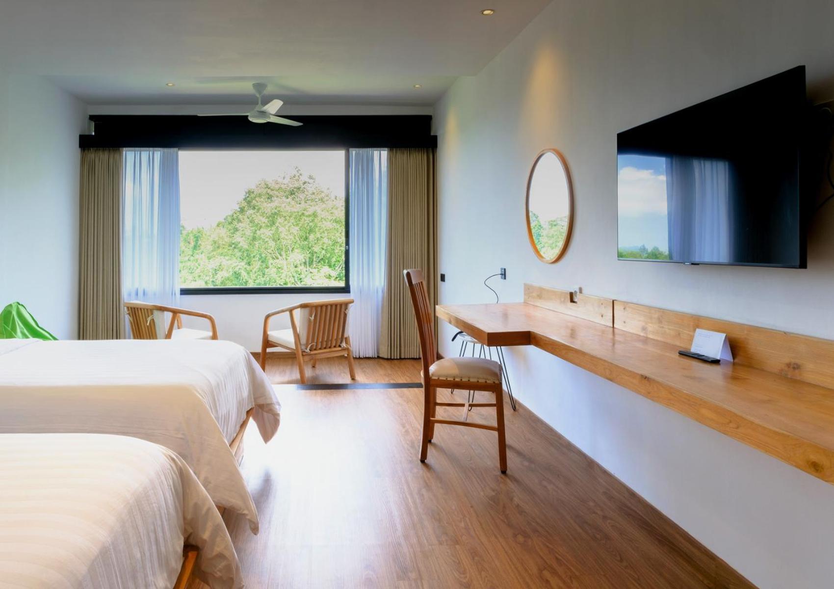 Giriwood Hotel & Villa 문덕 외부 사진